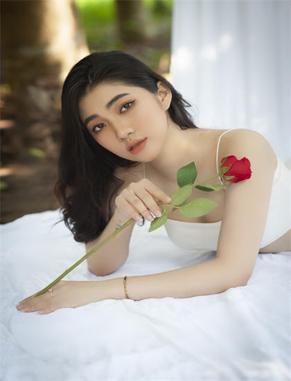 芭乐视频在线播放_年轻人高清在线观看_空气是甜的女人现状